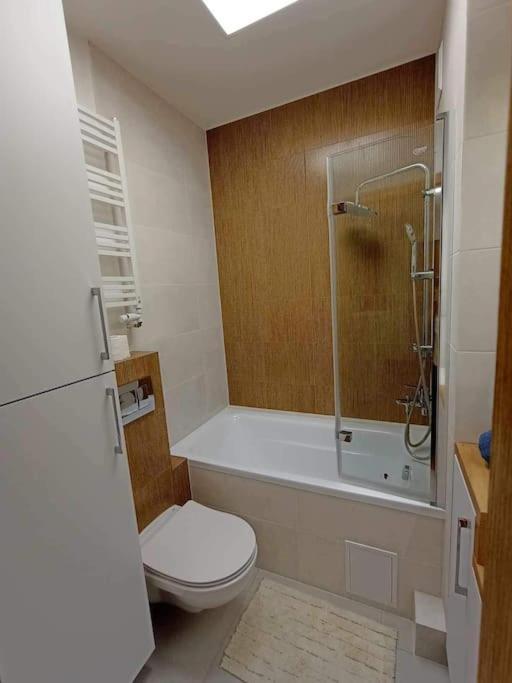 Apartament Podgorna 19 Appartement Stary Toruń Buitenkant foto